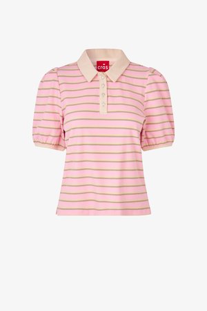Rózsaszín és bézs csíkos rövid ujjú galléros póló felfújt ujjakkal, bézs gallérral és négy fehér gombbal az elején.