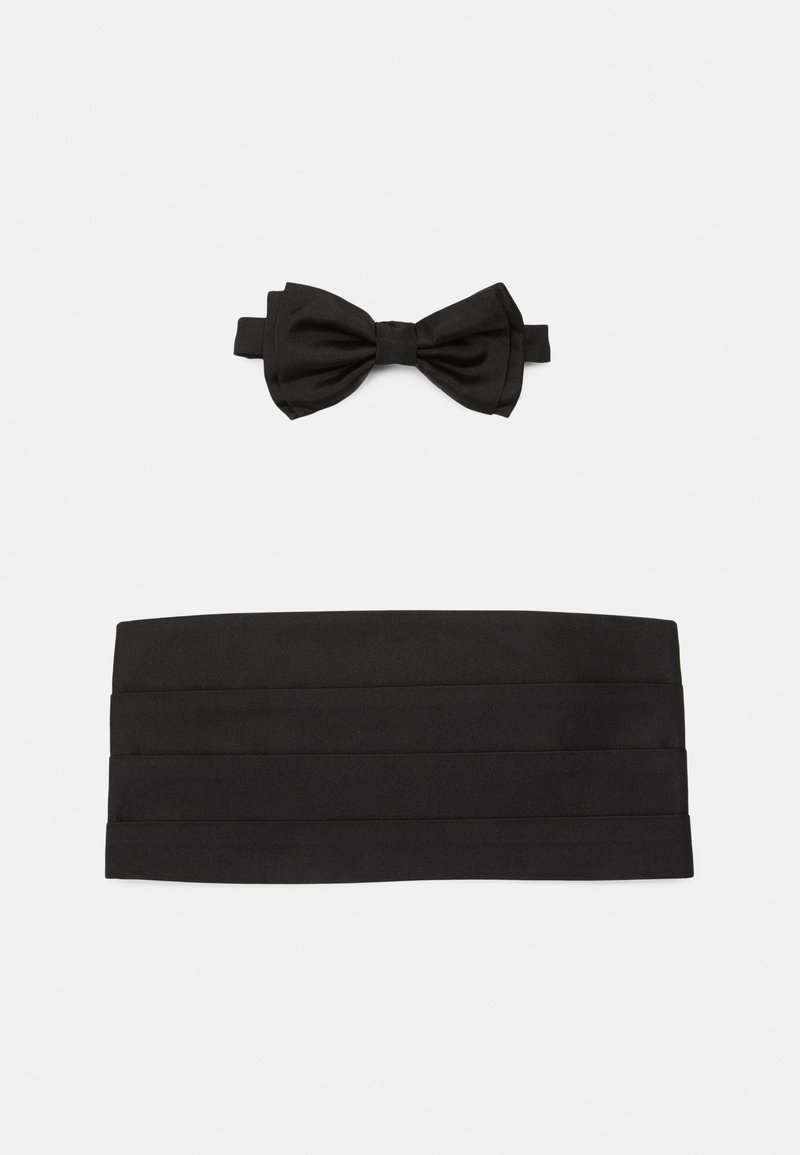 hugo boss bow tie cummerbund set
