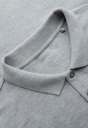 Ombre, Pikeepaita - grey melange