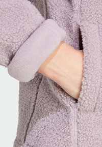 adidas Terrex XPLORIC HIGH PILE - Fleece jumper - preloved fig