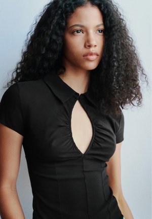 PULL&BEAR, SHORT SLEEVE CUT-OUT - TOP - Bluse - black