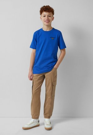- T-shirt z nadrukiem