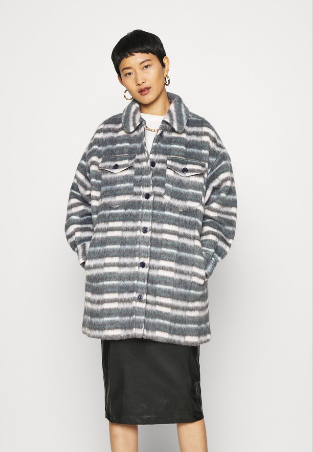 GAIL JACKET - Kåpe / frakk - balsam