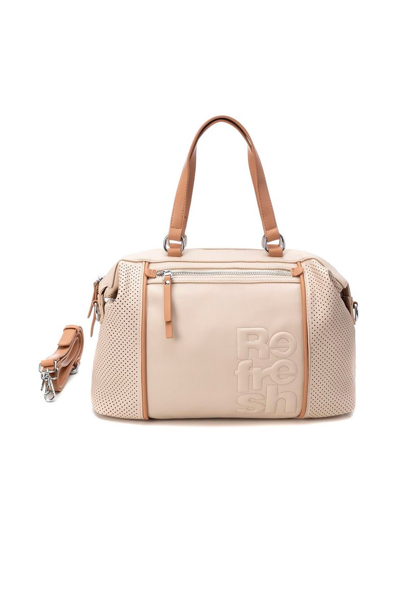 Bolso beis con lados perforados, compartimento principal con cremallera y dos asas de cuero marrón. Incluye una correa para el hombro desmontable.