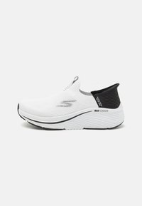 Skechers - MAX CUSHIONING ELITE 2.0 - Sneakers low - white/black Imagine miniatură 1