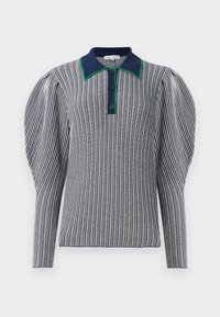 - Sweter