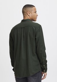 Blend BHSHIRT - Camisa - deep forest