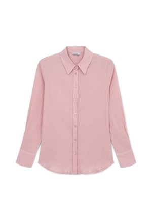 Camicia a maniche lunghe di colore rosa chiaro con apertura frontale a bottoni, colletto e tessuto strutturato. Presenta polsini con bottoni e orlo arrotondato.