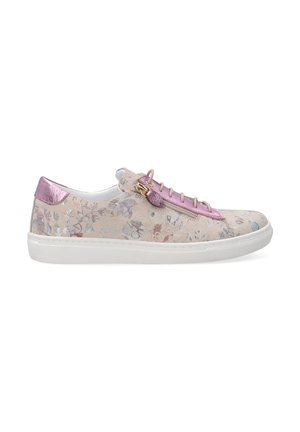 Floral-patterned sneakers made of beige material, featuring pink metallic accents, white sole, and flat laces with a zip design.