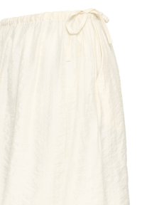Pantalon blanc en tissu froissé avec taille élastique et cordon de serrage sur le côté, avec une poche couture latérale.