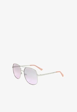 Occhiali da sole aviator argento con lenti viola chiaro, finali rosa delle aste e dettagli di strass sulle aste, esposti su sfondo bianco.