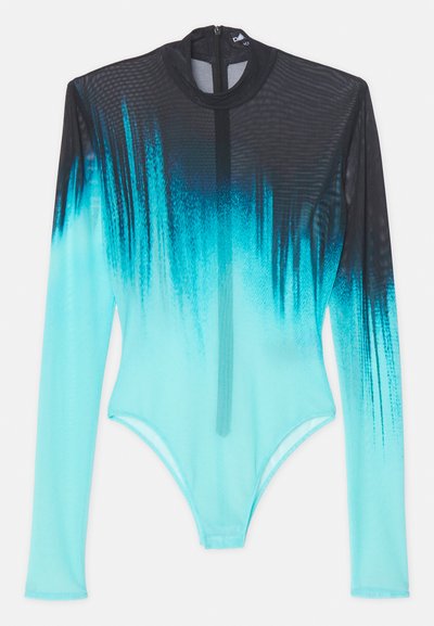 Body a maniche lunghe in tessuto a rete, con una sfumatura che va dal nero a un brillante acquamarina. Chiusura frontale con zip e design elegante e aderente.