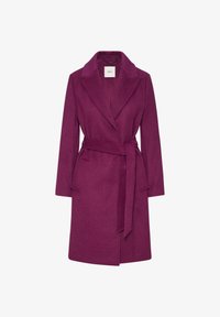 Selected, fuchsia