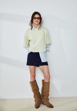 Stradivarius Stivali texani / biker - beige