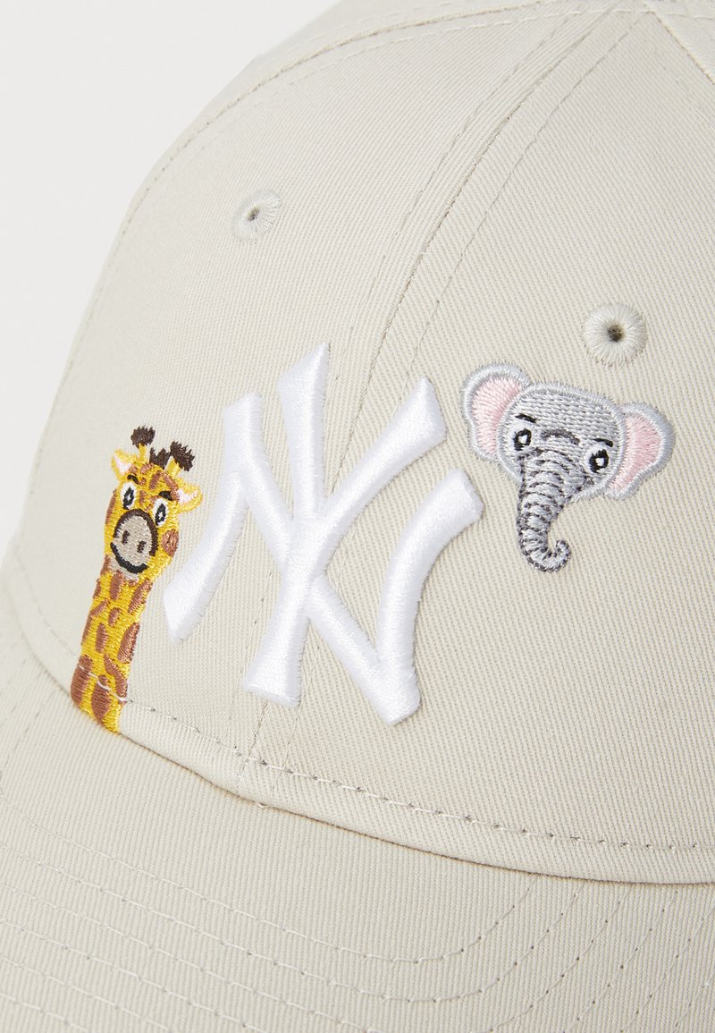 New Era 9Forty Mascot Stone - Cappellino per Bambini, Colore