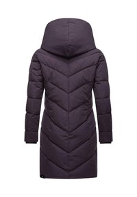 Paars gewatteerd jack met een capuchon, voorzien van chevronstiksels en elastische manchetten; middellange stijl met een gladde, matte afwerking.