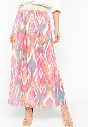 Jupe longue en tissu léger avec un motif coloré de losanges en rose, vert menthe et beige, dotée d'une ceinture élastique dorée.