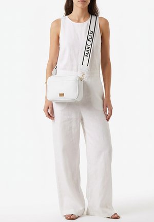 Marc Ellis, MARC ELLIS SHOULDER BAG - Sac bandoulière - off-white