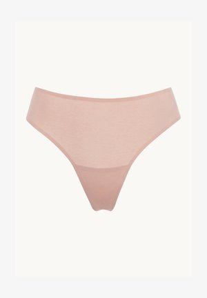 Roze string ondergoed van zachte, gladde stof. Heeft een lage taille en minimale bedekking met naadloze randen voor een discreet pasvorm.