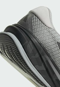 adidas Performance SUPERNOVA RISE - Hardloopschoenen voor op de weg - grey one iron metallic grey five