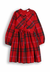 Czerwona sukienka w kratę z długim rękawem, kołnierzykiem typu Peter Pan, wiązaniem w talii i plisowanym dołem, zaprojektowana dla dzieci.