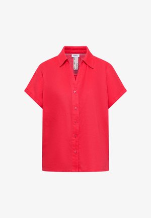 Chemise en lin rouge à manches courtes avec boutons sur le devant et col, présentée à plat sur fond blanc.