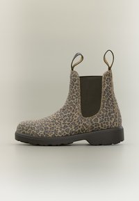 Δεν επιλέχθηκε, brown