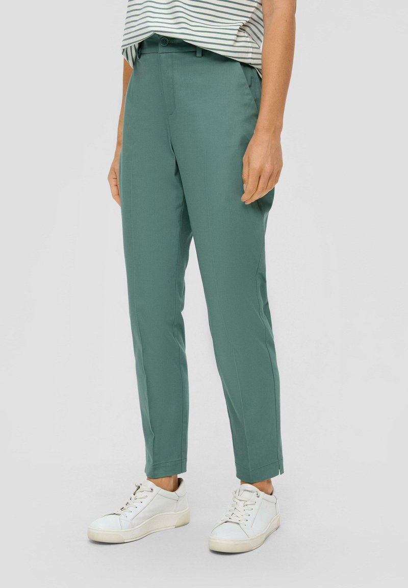 s.Oliver MIT TAPERED LEG - Chino - helles petrol