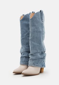 Steve Madden LASSY - Botas de tacón - light blue