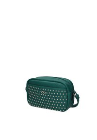 Borsa a tracolla in pelle teal con dettagli in borchie argentate, texture liscia, chiusura a zip e tracolla regolabile, con logo sul davanti.