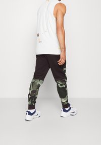 Nike Performance Trainingsbroek - brown