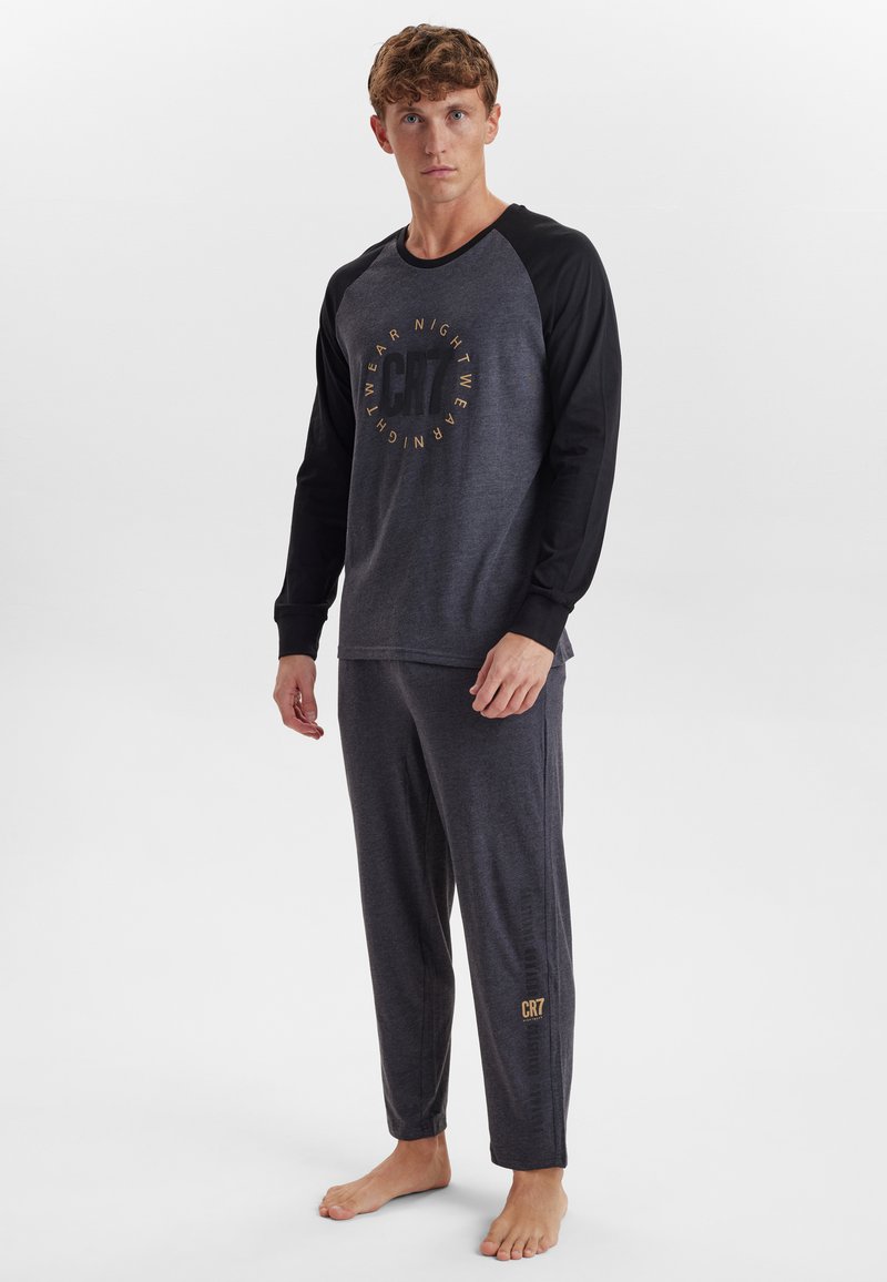 Cristiano Ronaldo CR7 - Pyjama set - mottled dark grey, Enlarge