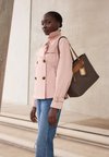 JET SET TRAVEL - Τσάντα Tote - brown/acorn