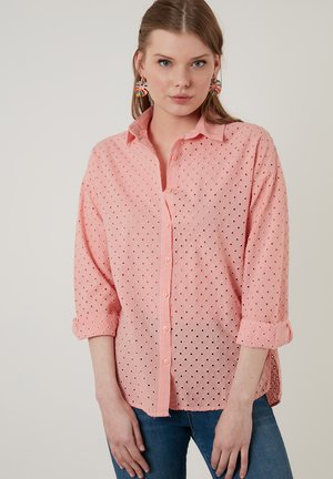 REGULAR FIT - Button-down blouse - pink