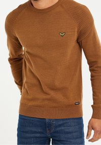 Threadbare Maglione - brown