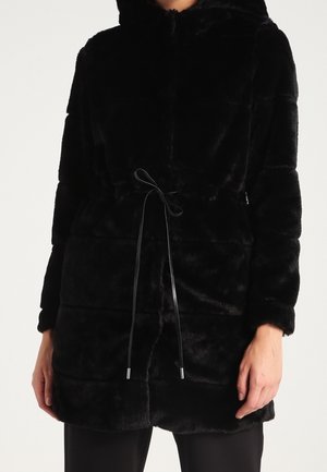 Wintermantel - black