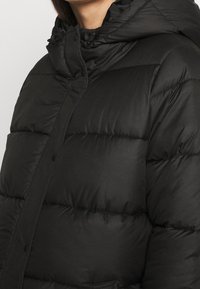 ONLY MATERNITY Zimní kabát - black