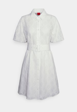 KYNA - Shirt dress - natural