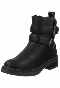 Czarne skórzane botki za kostkę z dwoma regulowanymi paskami, srebrnymi metalowymi klamrami, miękkim futrzanym wykończeniem u góry oraz niskim, zaokrąglonym obcasem.