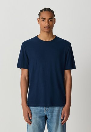 Next, REGULAR FIT - LIGHTWEIGHT SLUB RAW EDGE NECK T-SHIRT . - T-shirt basic - navy