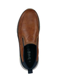 Braune Leder-slipper mit glatter Oberfläche, elastischen Seitenpaneelen und marineblauen Akzenten. Verfügt über ein Logo an der Seite und eine gepolsterte Innensohle.