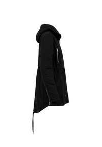 Veste à capuche noire avec une poche zippée, des manches longues, un cordon élastique à l'ourlet et un design légèrement plus long à l'arrière.