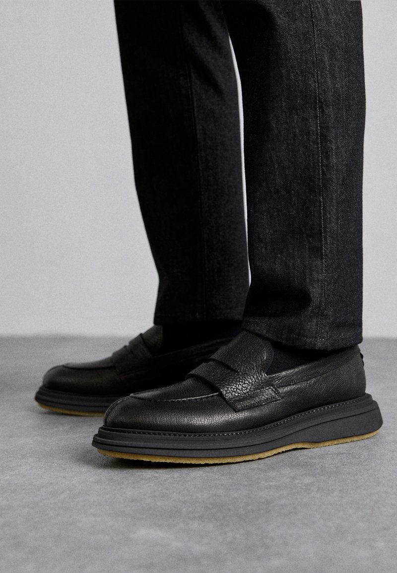 The Antipode COLLEGE - Slip-ons - black