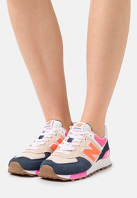 New Balance WL574 - Sapatilhas - natural indigo