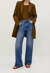 Massimo Dutti Krótki płaszcz