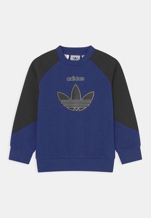 Granatowo-czarna bluza Adidas z długimi rękawami, okrągłym dekoltem i logo Adidas trefoil na środku przodu.
