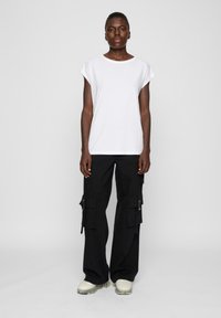 Urban Classics EXTENDED SHOULDER 3 PACK - Pamata T-krekls - white white white
