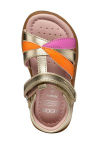 Sandali multicolori con fasce dorate, rosa, arancioni e viola. Presentano una soletta imbottita e una cinghia alla caviglia regolabile. Taglia 21.