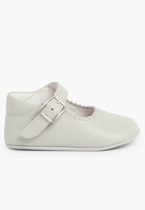 BADANITAS MERCEDITA HEBILLA - Chaussures premiers pas - gris