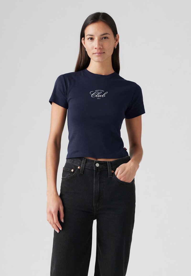 Levi's® ESSENTIAL SPORTY TEE - Triko s potiskem - dark blue